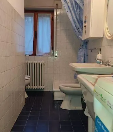 Smok Pallanza, Italia Villa